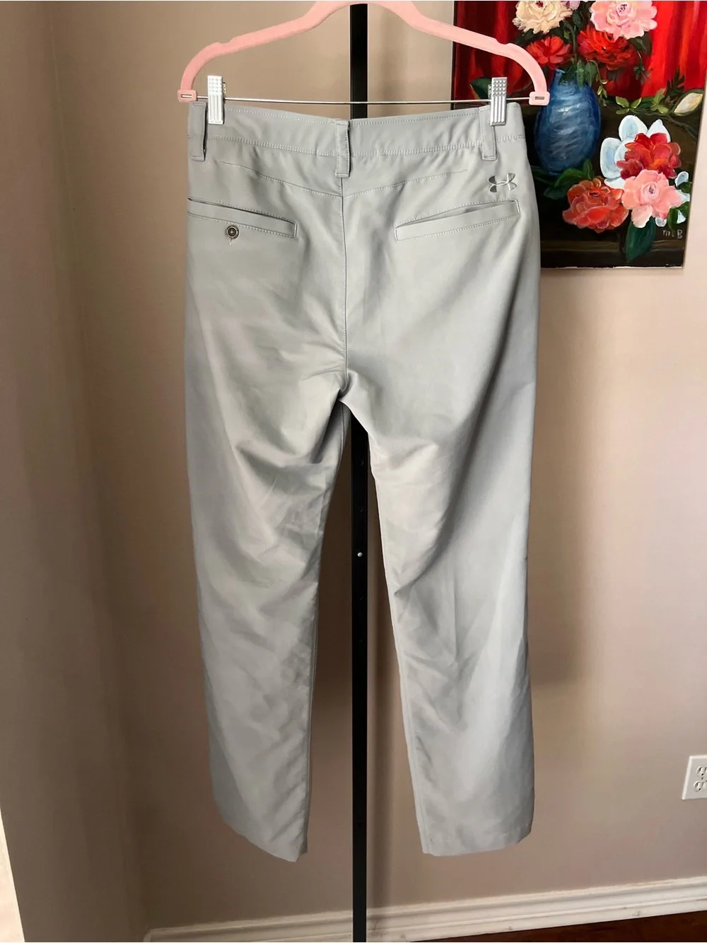 Under Armour Light Gray Men's Chino Pants